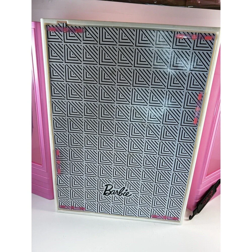 Barbie 2018 Mattel Wardrobe Clothing Closet With Extension Rack And Hangers